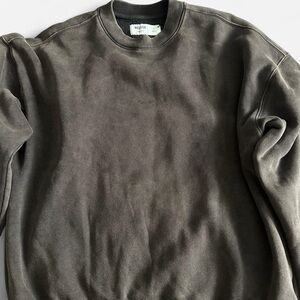 🚨$5 CLEAROUT 🚨 Men's Classic Black Washed Sweater